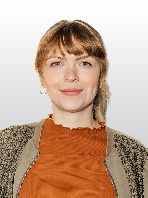 Julia_Hille_Portrait_hoch_600x800